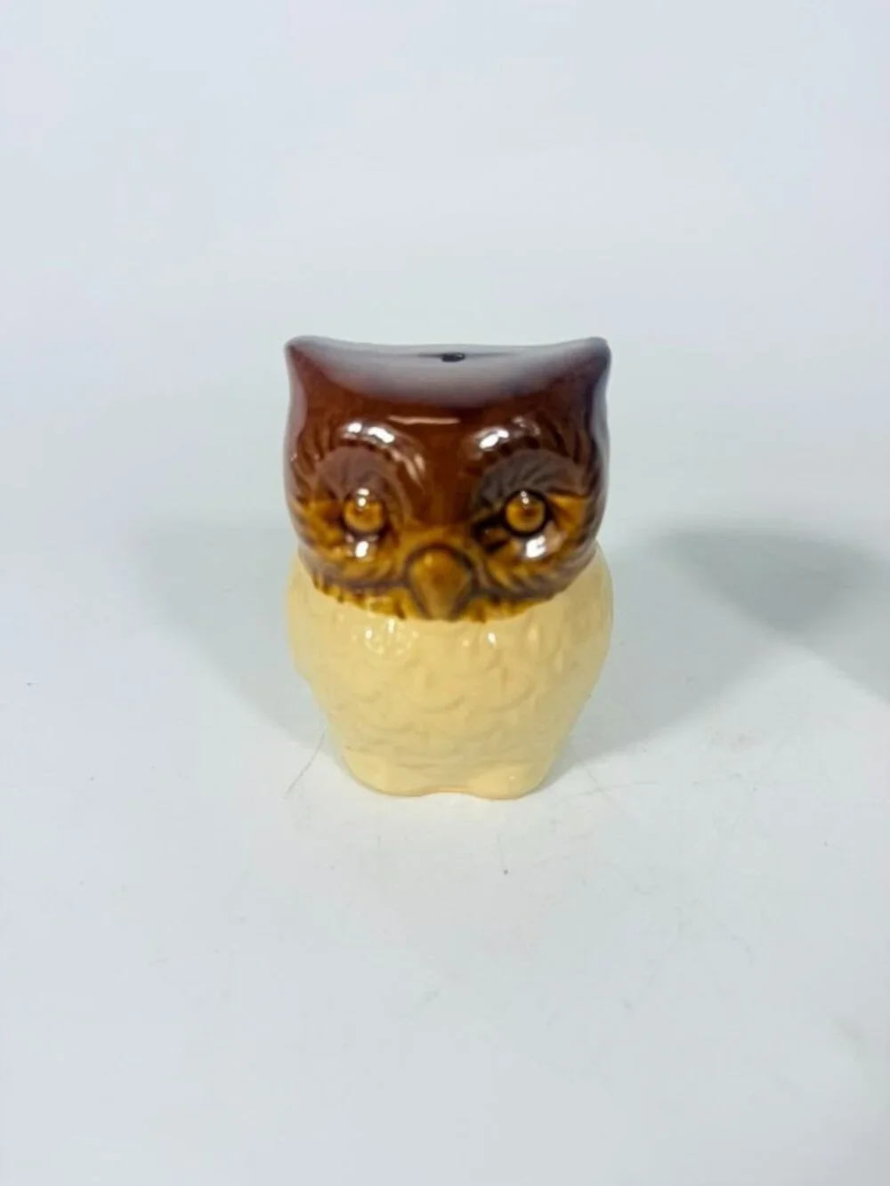 Pottery Owl Salt & Pepper Shakers  Brown Glaze Vintage Kitchenware Retro Collect
